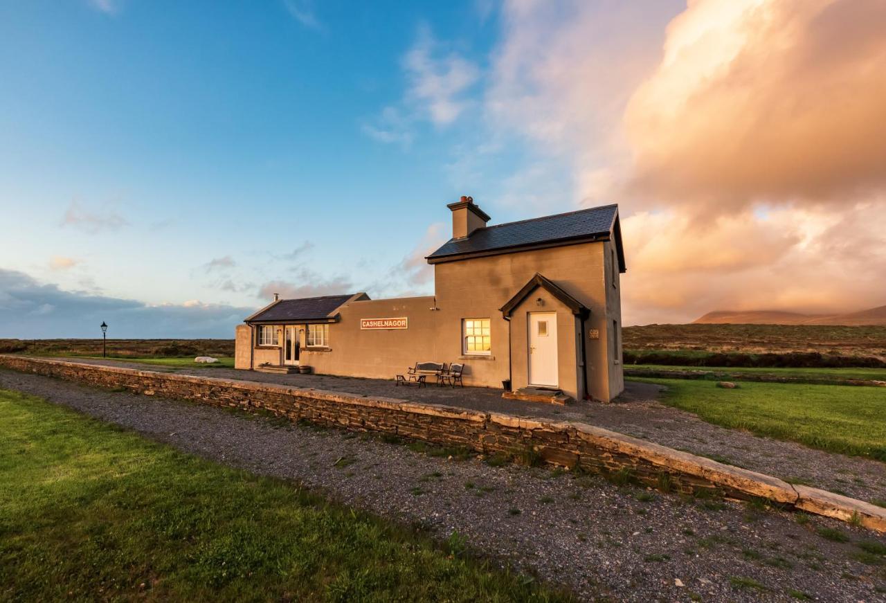 Cashelnagor Railway Station Villa Gortahork Buitenkant foto